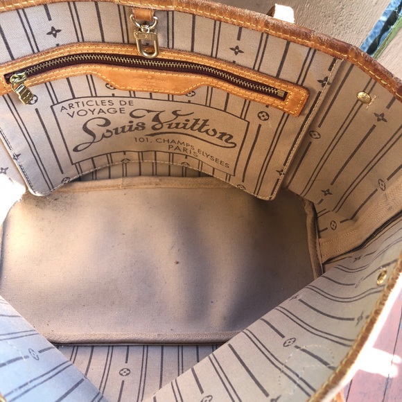 ***SOLD*** AUTH Louis Vuitton Neverfull PM - Picture 6 of 8